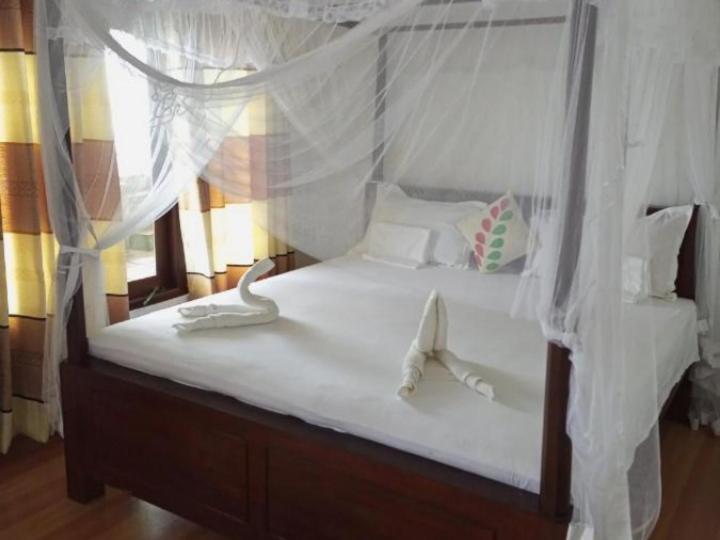 Hotel Rainbow Surf Beach à Koggala Extérieur photo