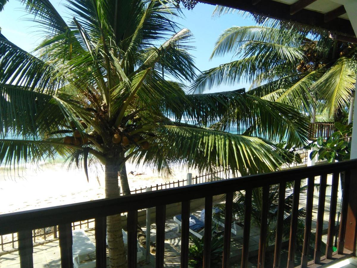 Hotel Rainbow Surf Beach à Koggala Extérieur photo
